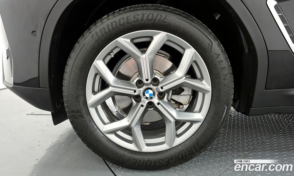 BMW X3 xDrive i20