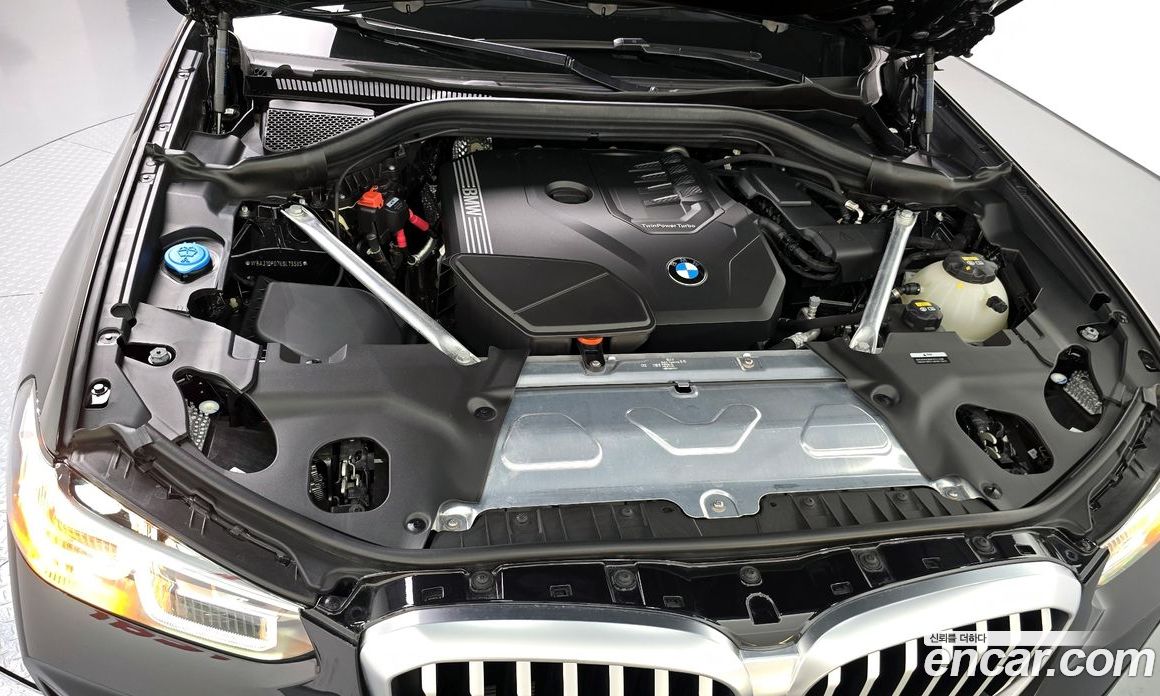 BMW X3 xDrive i20