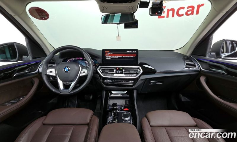 BMW X3 xDrive i20