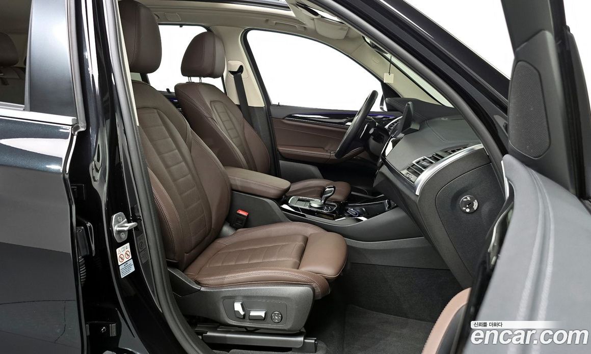 BMW X3 xDrive i20
