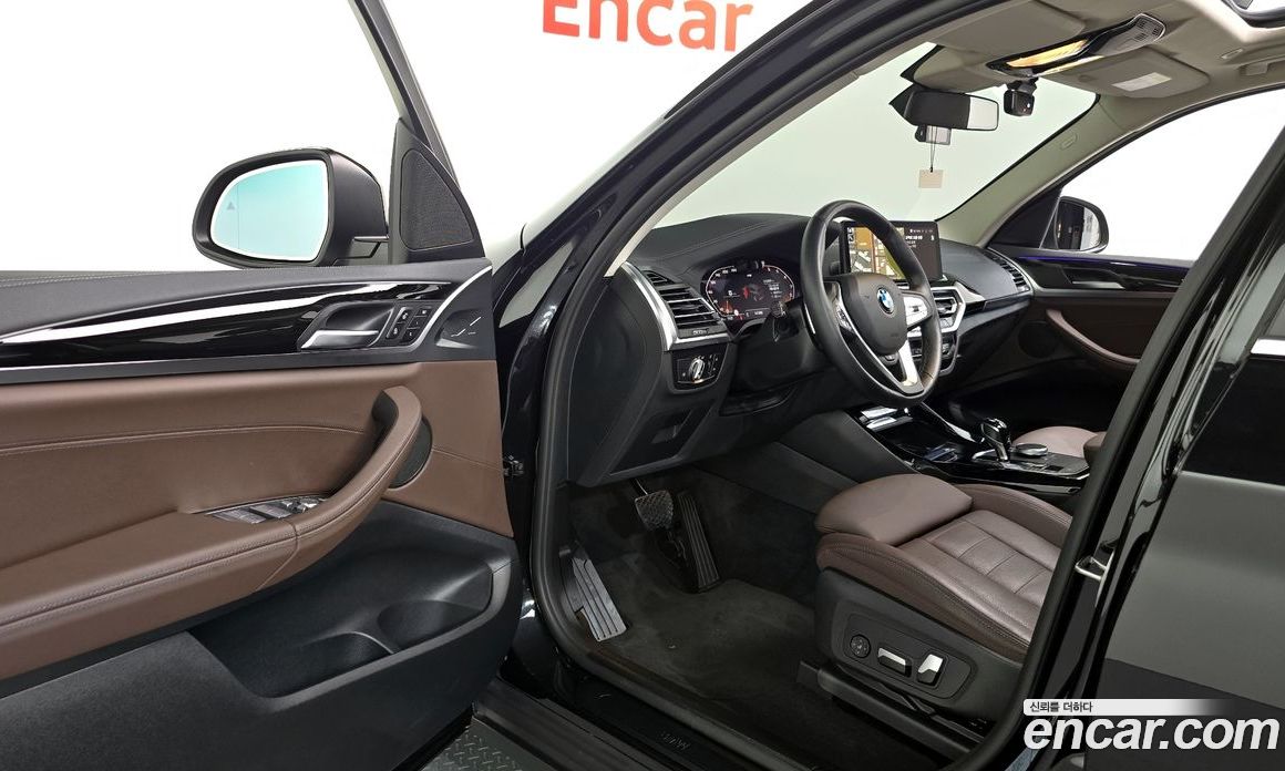 BMW X3 xDrive i20