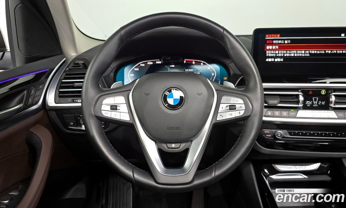 BMW X3 xDrive i20