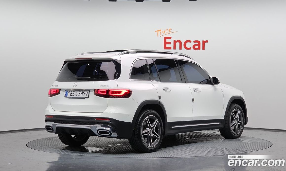 Mercedes Benz GLB-Class GLB250 4MATIC