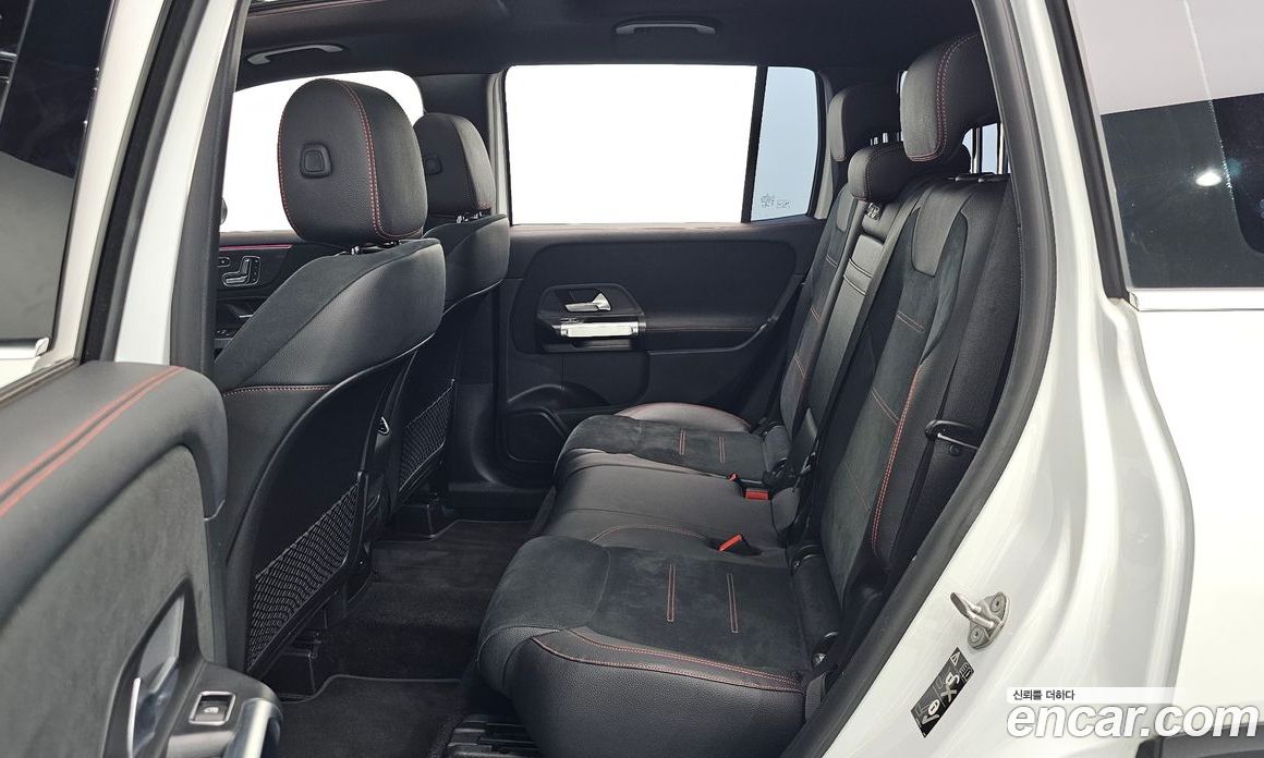 Mercedes Benz GLB-Class GLB250 4MATIC