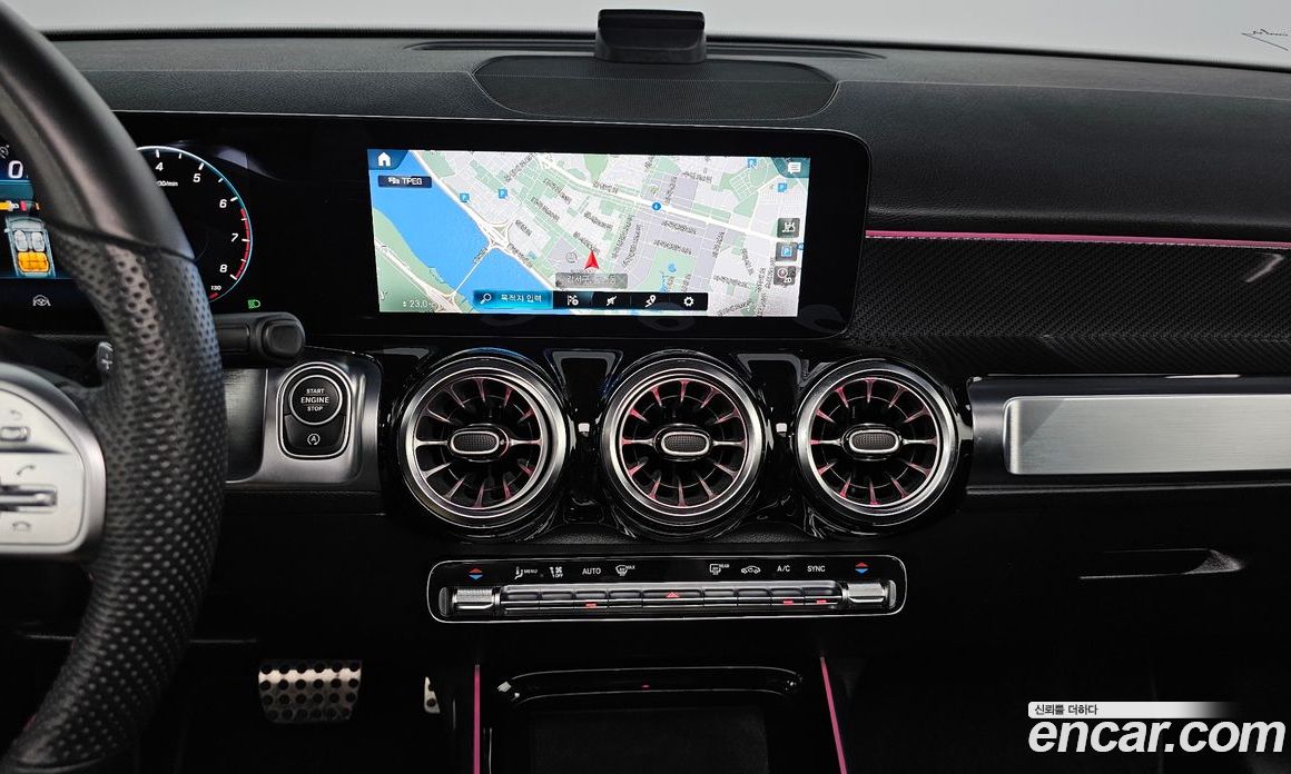 Mercedes Benz GLB-Class GLB250 4MATIC