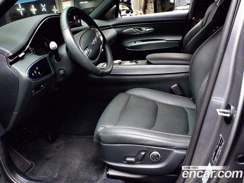 Genesis GV70 2.5T Gasoline AWD
