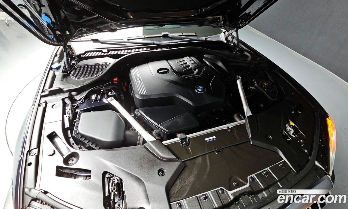 BMW 5-Series i530 M Sport Package