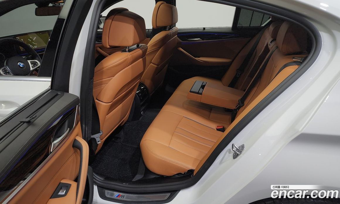 BMW 5-Series i520 M Sport