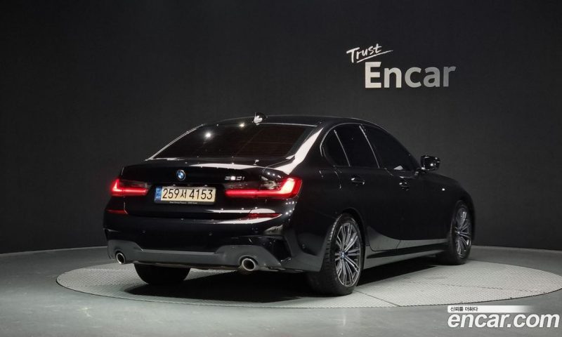 BMW 3-Series i320 M Sport