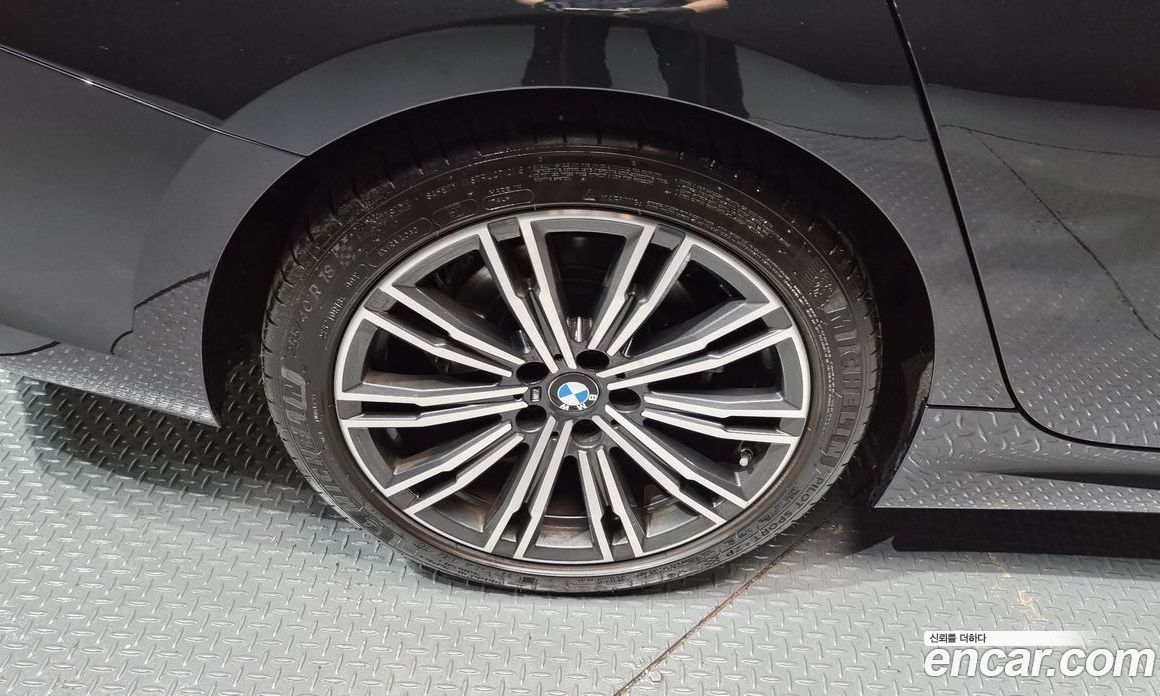 BMW 3-Series i320 M Sport