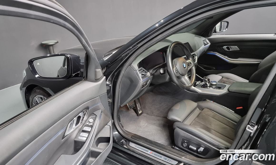 BMW 3-Series i320 M Sport