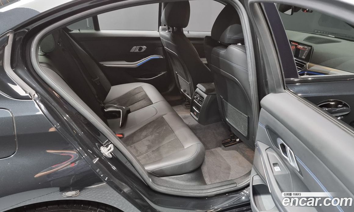BMW 3-Series i320 M Sport