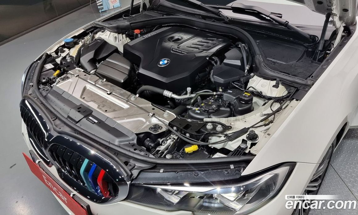 BMW 3-Series i320 M Sport