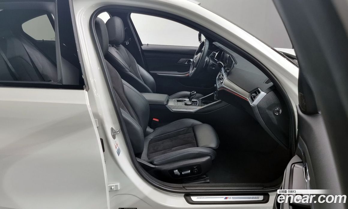 BMW 3-Series i320 M Sport