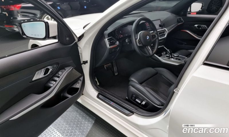 BMW 3-Series i320 M Sport