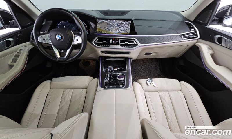 BMW X7 xDrive i40 Design Pure Excellence 6-Seater