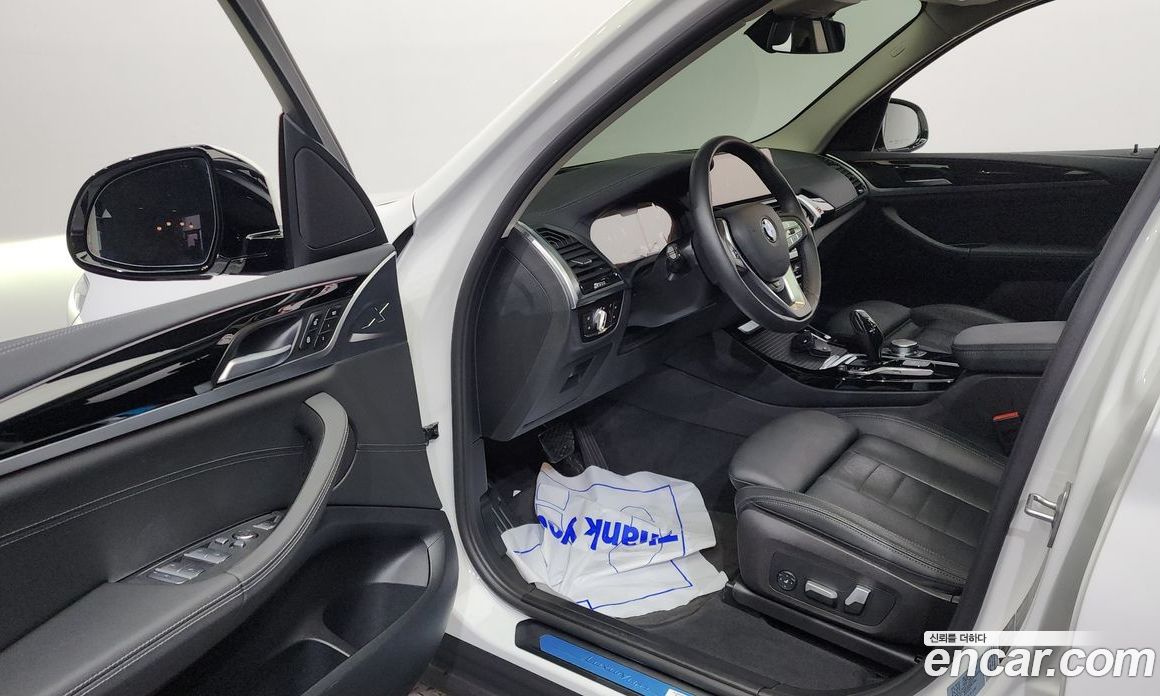 BMW X3 xDrive i20 Luxury