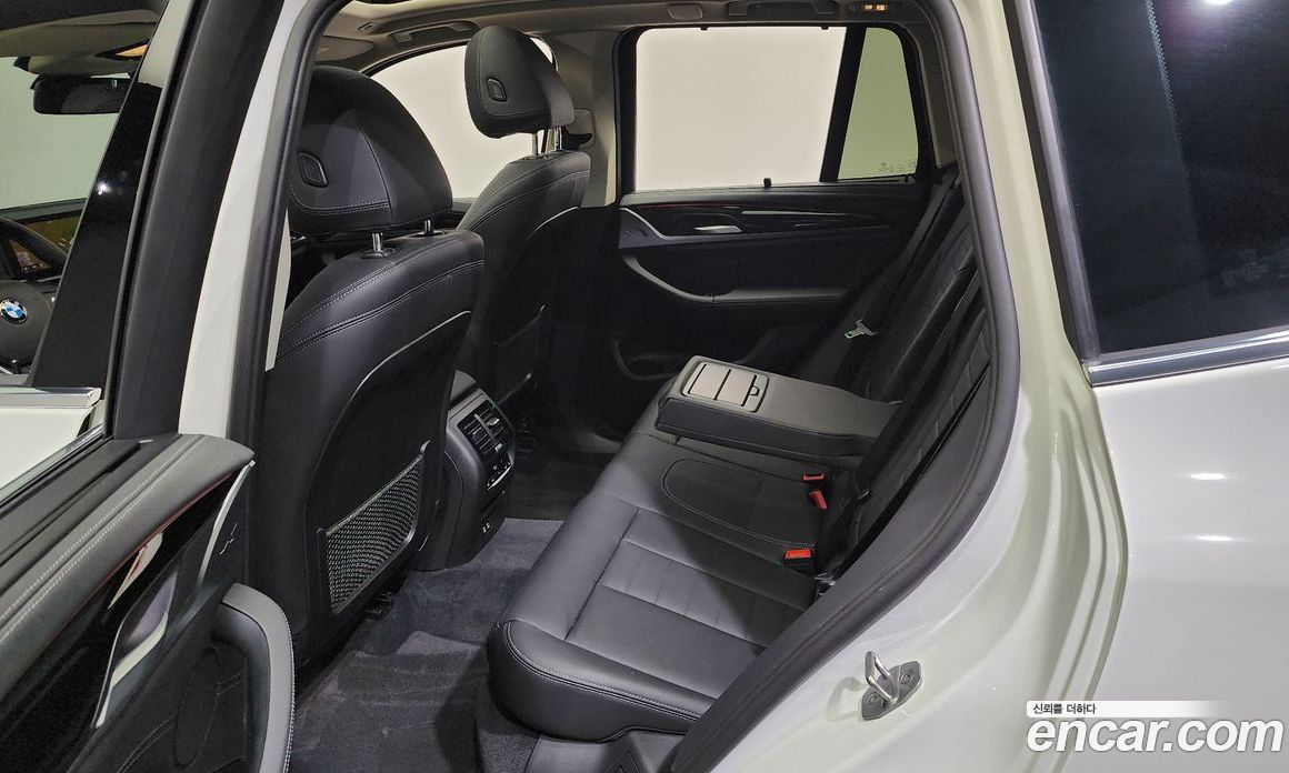 BMW X3 xDrive i20 Luxury
