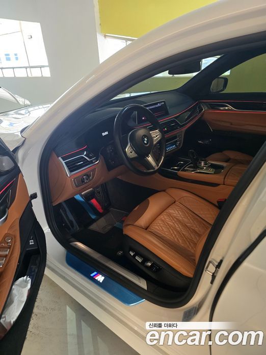BMW 7-Series 740Li xDrive M Sport Package