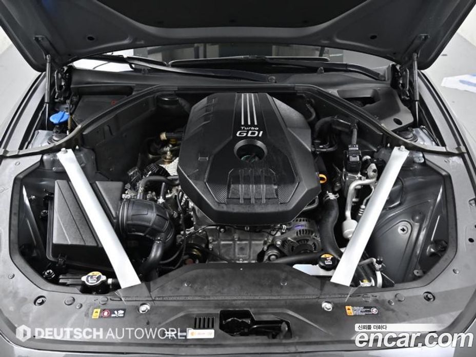 Genesis G70 Gasoline 2.0T 2WD