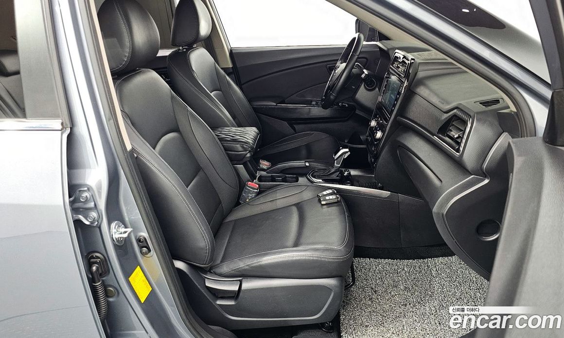 SsangYong Tivoli Gasoline 1.5 2WD