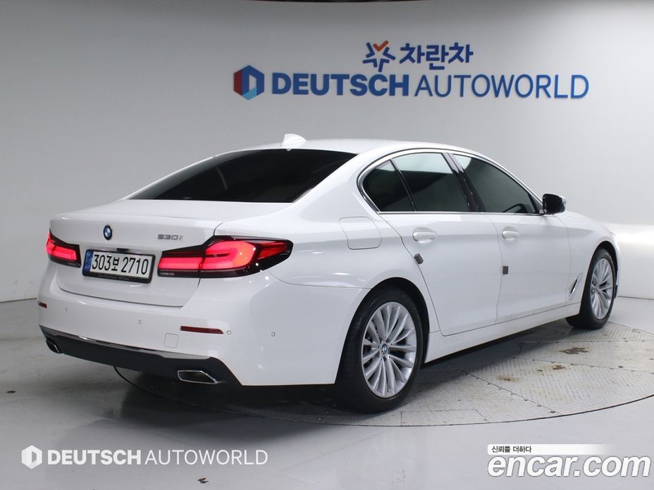 BMW 5-Series i530 Luxury