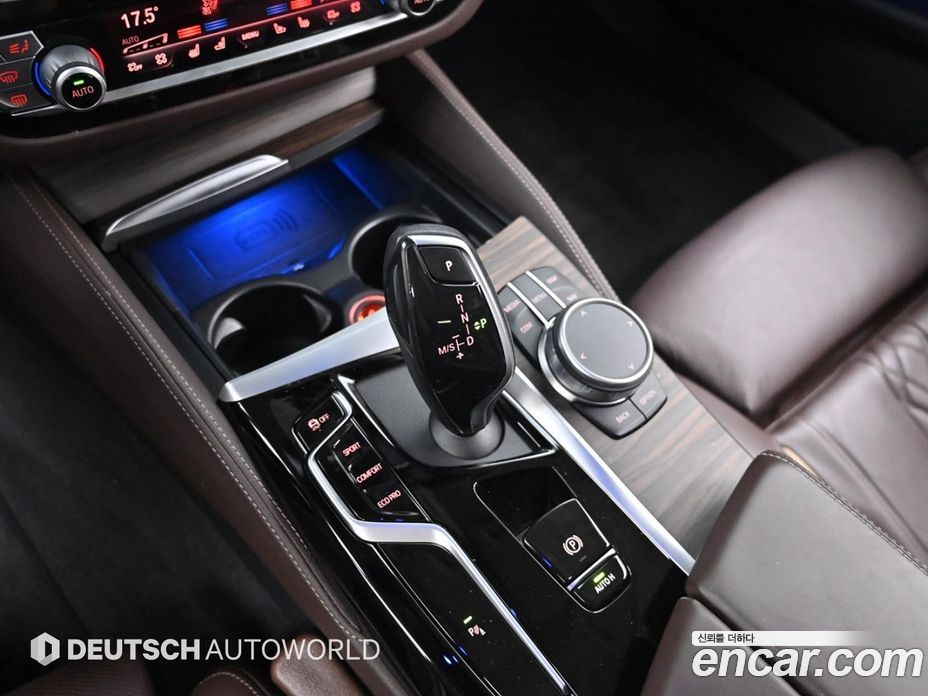 BMW 5-Series i530 Luxury
