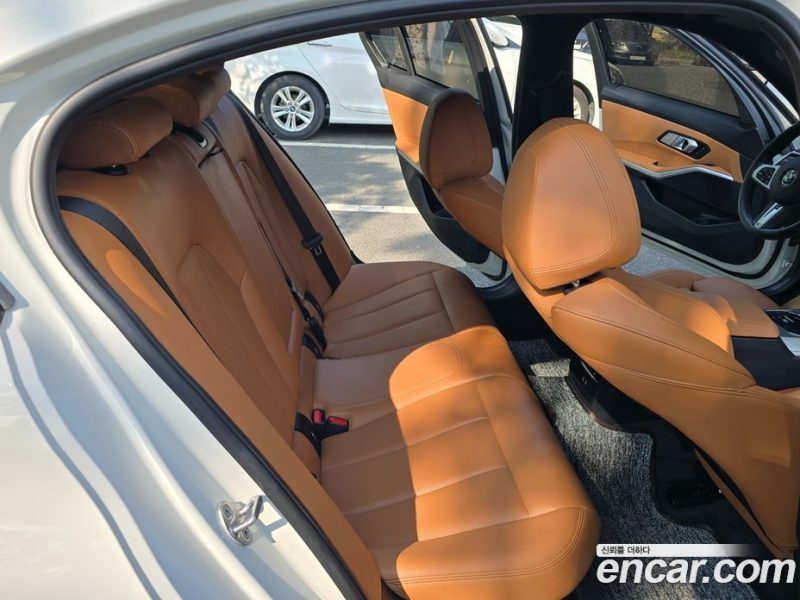 BMW 3-Series i320 M Sport