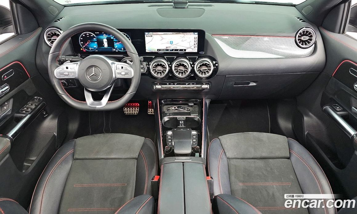 Mercedes Benz GLA-Class GLA250 4MATIC