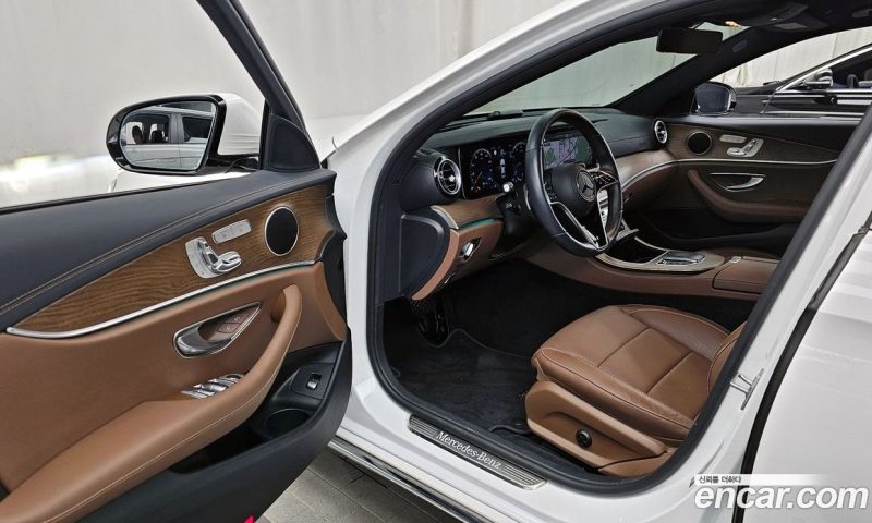 Mercedes Benz E-Class E250 Exclusive