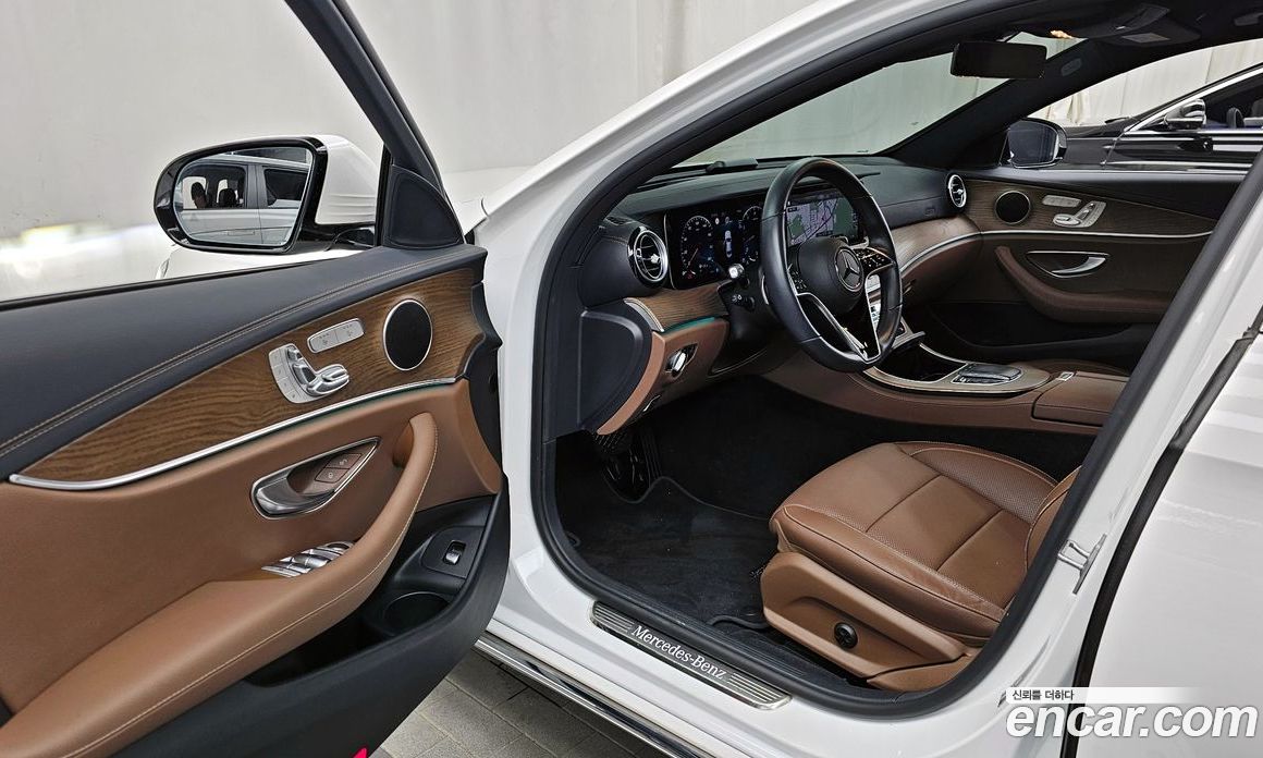 Mercedes Benz E-Class E250 Exclusive