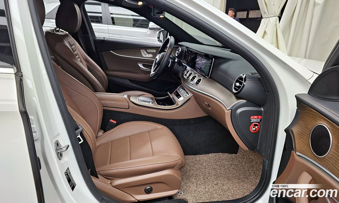 Mercedes Benz E-Class E250 Exclusive