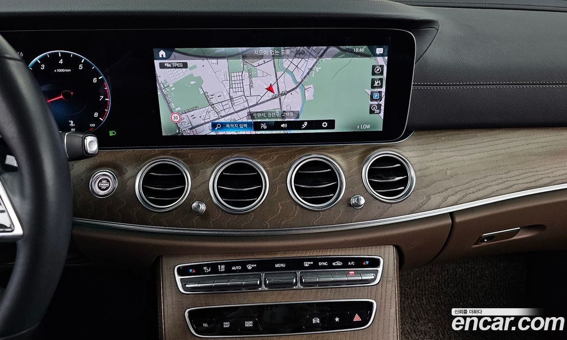 Mercedes Benz E-Class E250 Exclusive