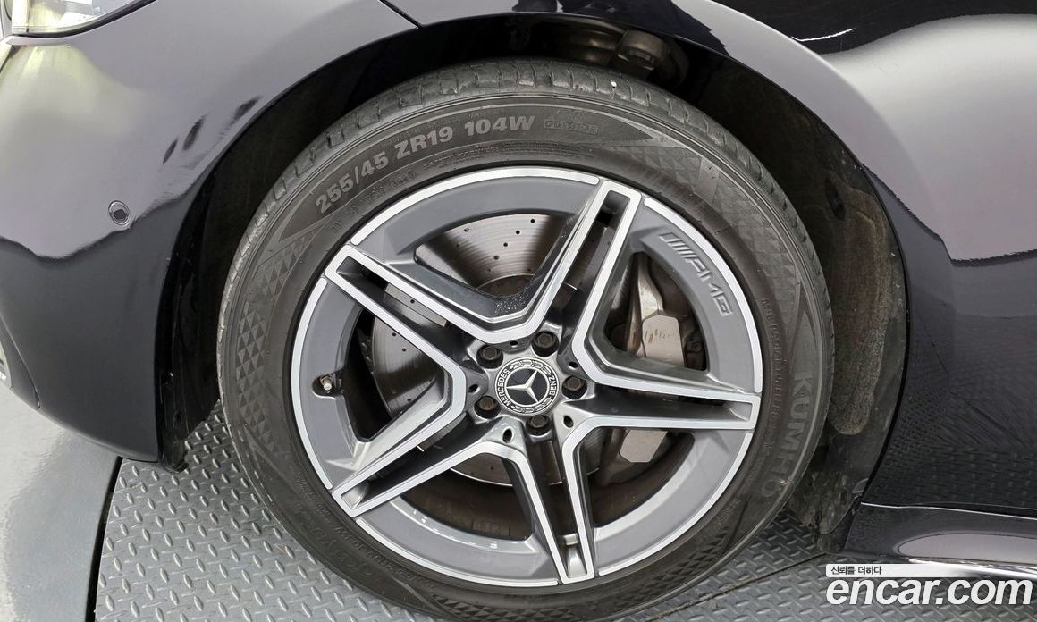Mercedes Benz S-Class S400 D 4MATIC