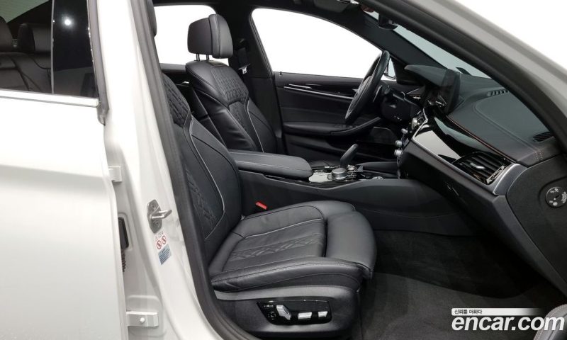 BMW 5-Series i530 M Sport Package