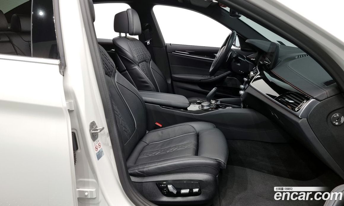 BMW 5-Series i530 M Sport Package