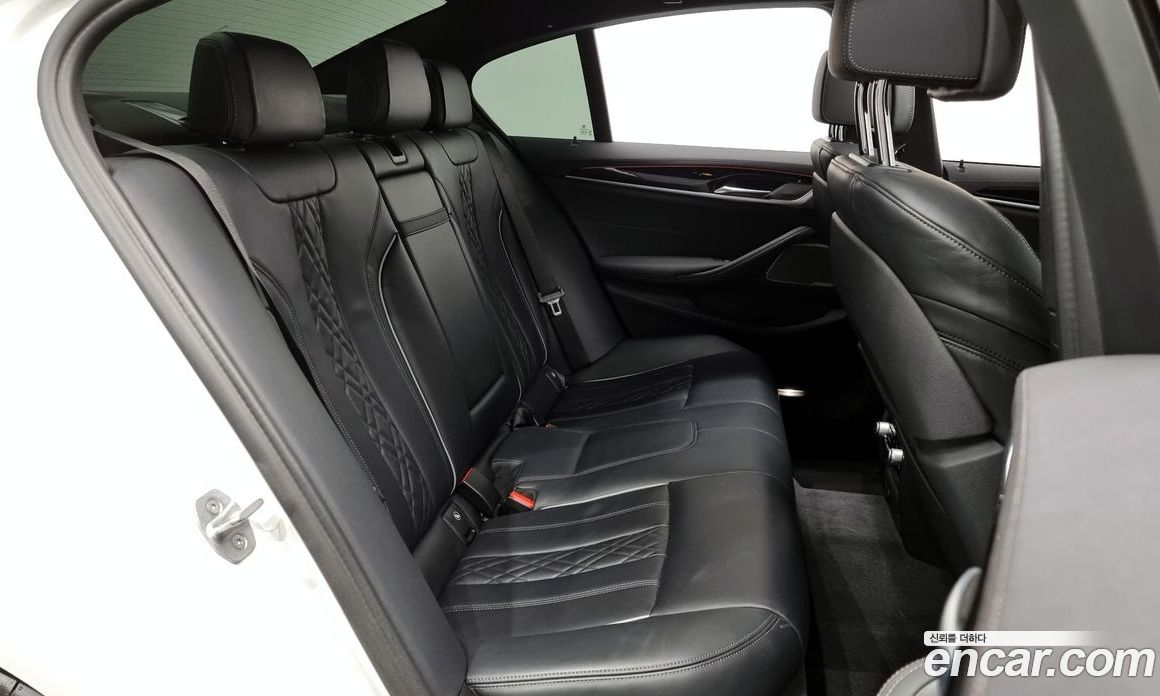 BMW 5-Series i530 M Sport Package