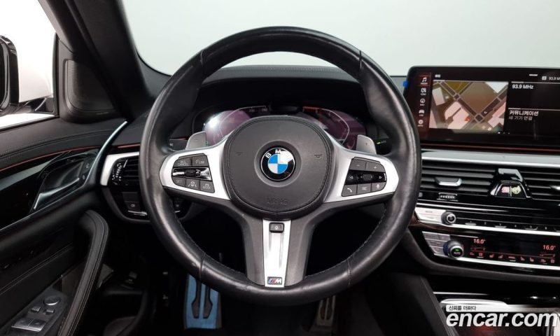 BMW 5-Series i530 M Sport Package