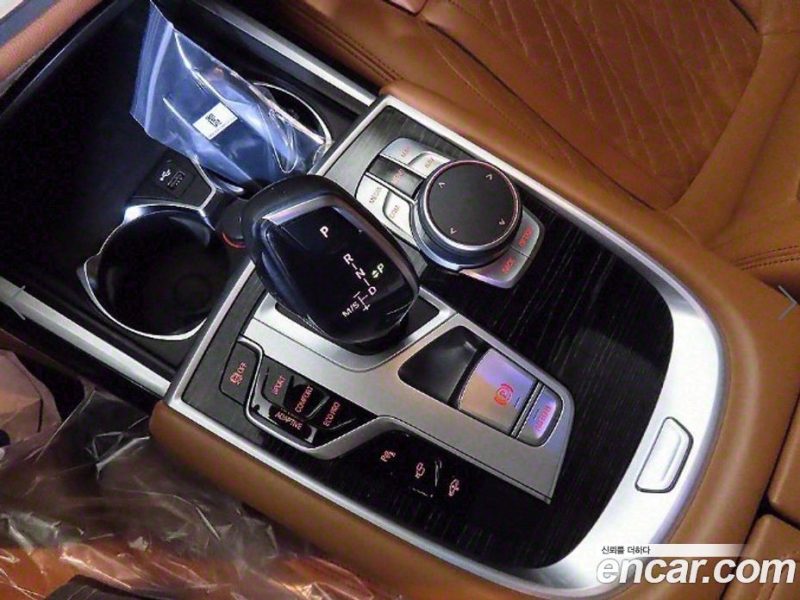 BMW 7-Series 740Li xDrive M Sport Package