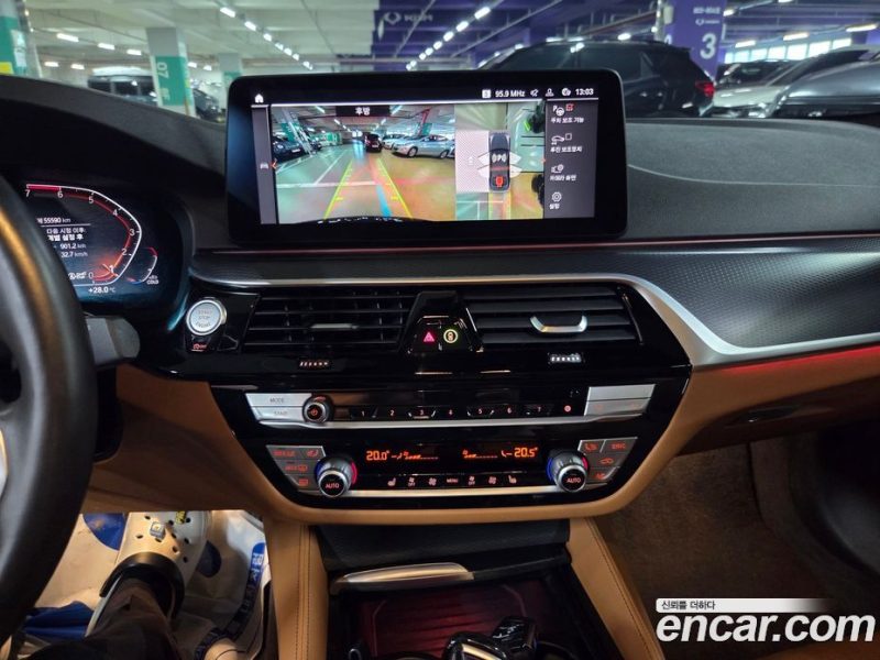 BMW 5-Series i520 M Sport