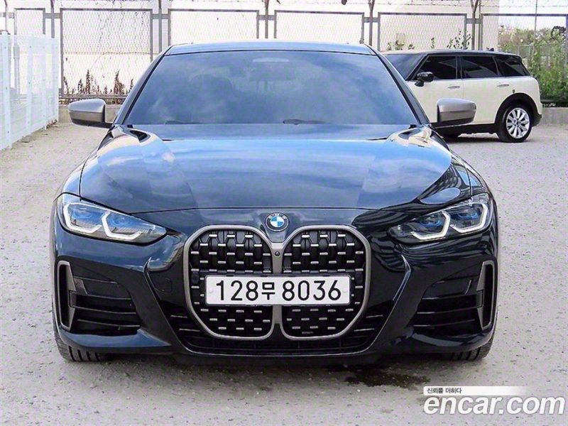BMW 4-Series M440i xDrive Coupe
