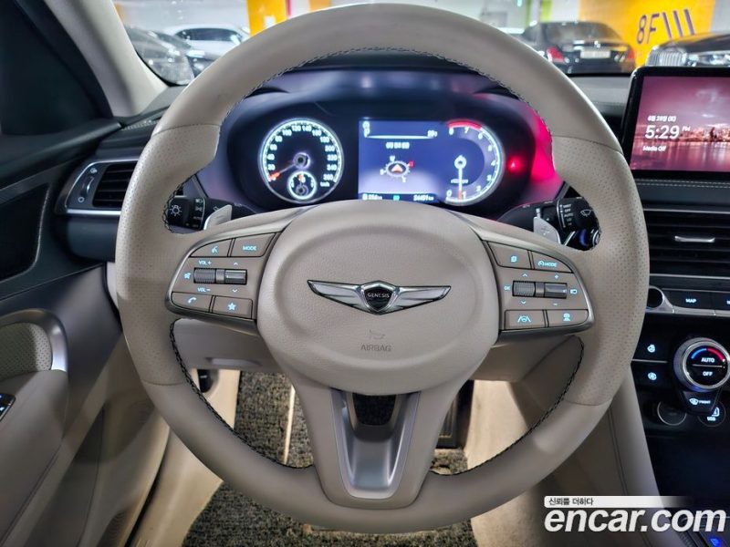 Genesis G70 Gasoline 2.0T 2WD