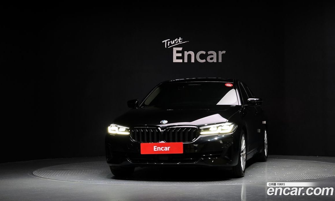 BMW 5-Series i520 Luxury