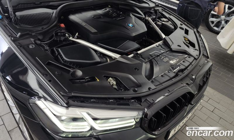 BMW 5-Series i520 Luxury