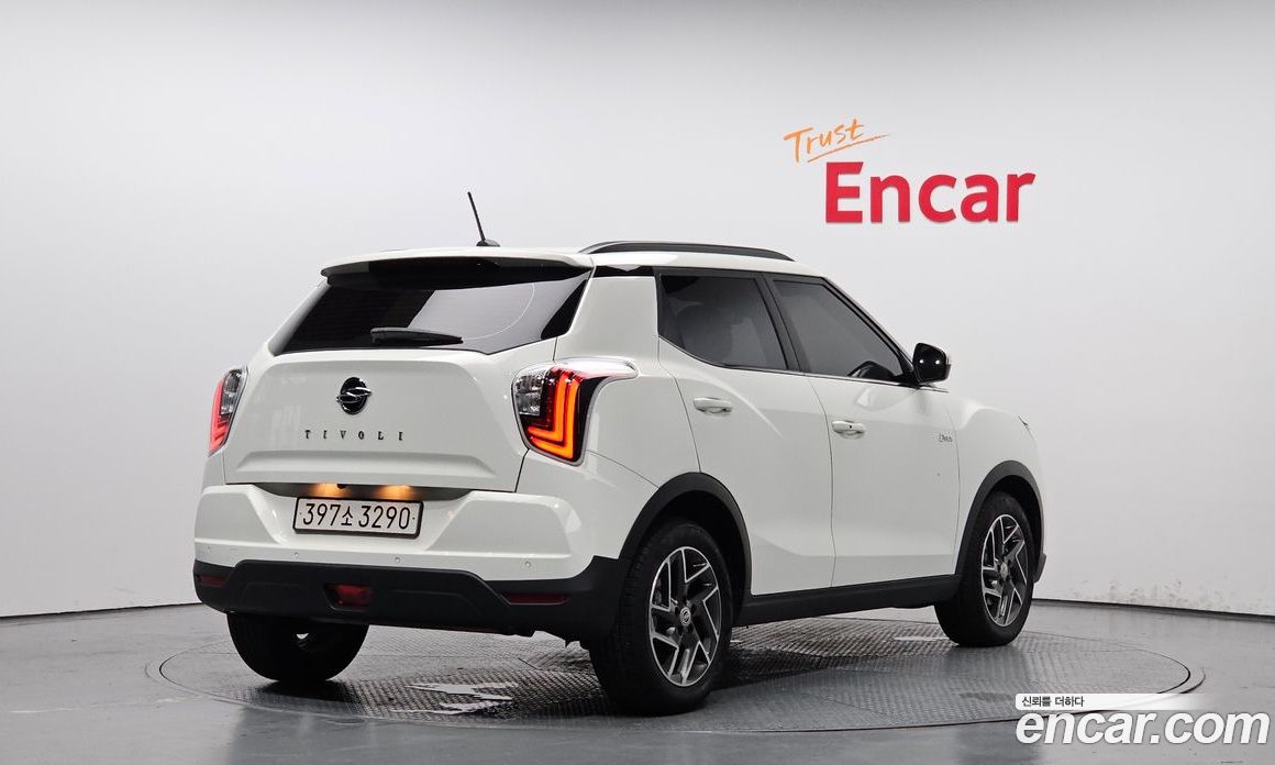 SsangYong Tivoli Gasoline 1.5 2WD