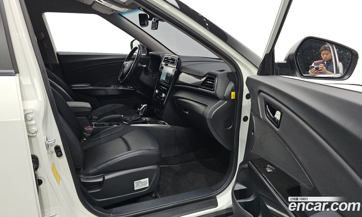 SsangYong Tivoli Gasoline 1.5 2WD