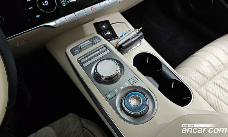 Genesis GV70 2.5T Gasoline 2WD