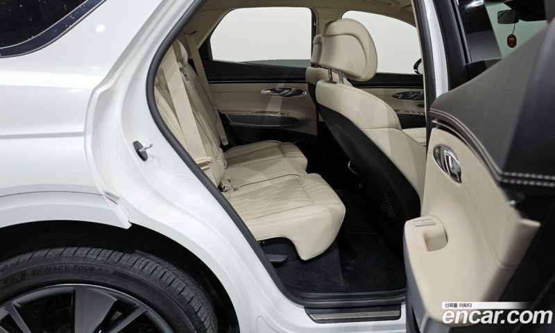 Genesis GV70 2.5T Gasoline 2WD