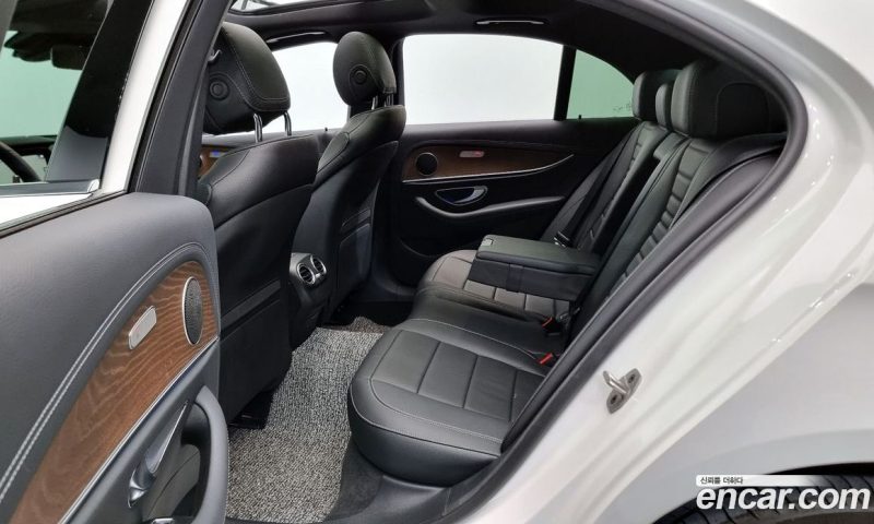 Mercedes Benz E-Class E250 Exclusive
