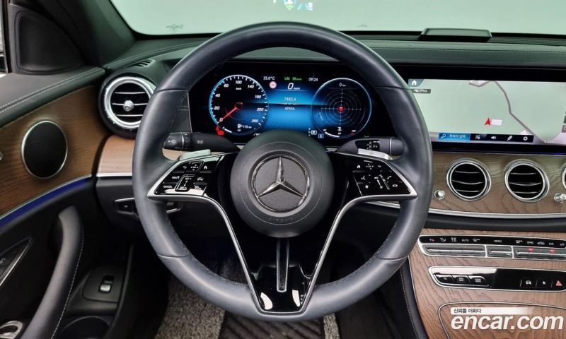 Mercedes Benz E-Class E250 Exclusive